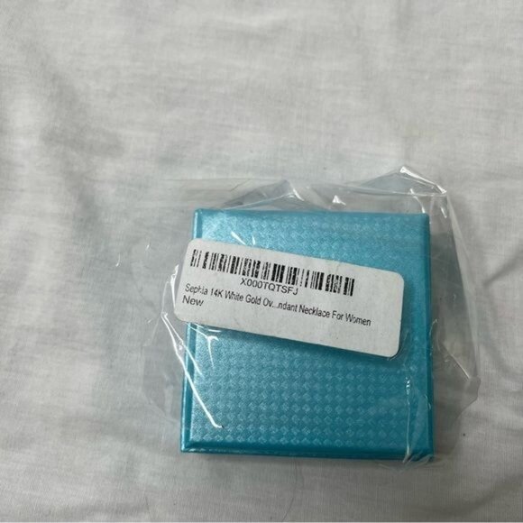 Sephla Heart Necklace 14K White Gold Plated Round Cut Cubic Zirconia stone - Picture 5 of 6